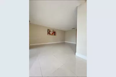 1471 NW 94th Ave #240, Pembroke Pines, FL 33024 - Photo 6