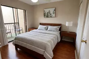 1471 NW 94th Ave, Pembroke Pines, FL 33024 - Photo 10