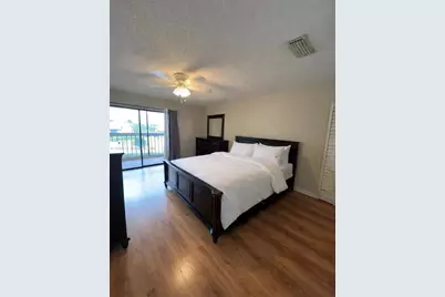 1471 NW 94th Ave #240, Pembroke Pines, FL 33024 - Photo 12