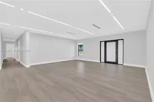 12751 SW 92nd Ct, Miami, FL 33176 - Photo 10