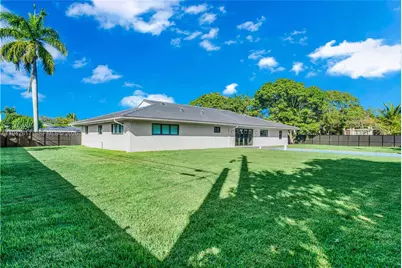 12751 SW 92nd Ct, Miami, FL 33176 - Photo 36