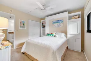 2200 S Cypress Bend Dr, Pompano Beach, FL 33069 - Photo 8