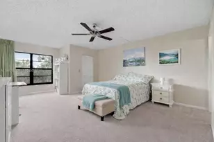 2200 S Cypress Bend Dr, Pompano Beach, FL 33069 - Photo 6