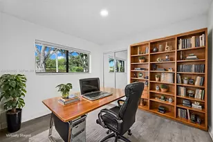 453 Lakeview Dr, Weston, FL 33326 - Photo 16