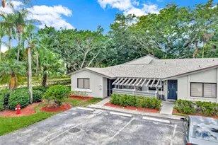 453 Lakeview Dr, Weston, FL 33326 - Photo 20