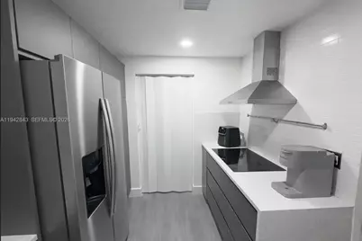 6670 NW 114th Ave #608, Doral, FL 33178 - Photo 4