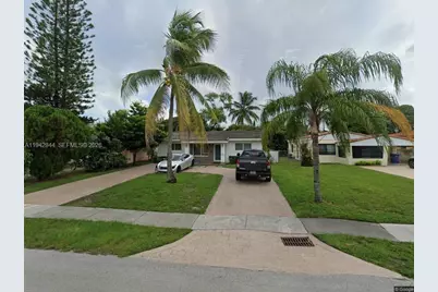1540 NE 173rd St, North Miami Beach, FL 33162 - Photo 1
