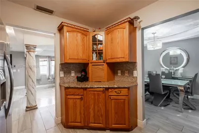 11700 Sheridan St, Pembroke Pines, FL 33026 - Photo 10