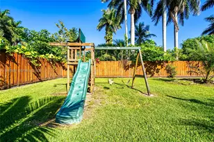 13521 NE 1st Ave, Miami, FL 33161 - Photo 42