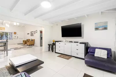 13521 NE 1st Ave, Miami, FL 33161 - Photo 6