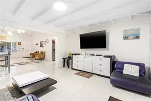 13521 NE 1st Ave, Miami, FL 33161 - Photo 6