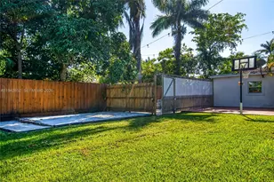 13521 NE 1st Ave, Miami, FL 33161 - Photo 44