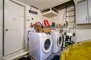 13521 NE 1st Ave, Miami, FL 33161 - Photo 56