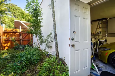 13521 NE 1st Ave, Miami, FL 33161 - Photo 52