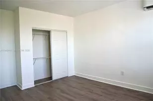 501 SW 6th Ct, Miami, FL 33130 - Photo 8