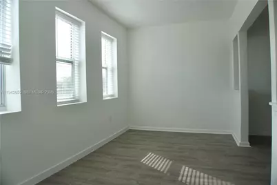 501 SW 6th Ct #325, Miami, FL 33130 - Photo 6