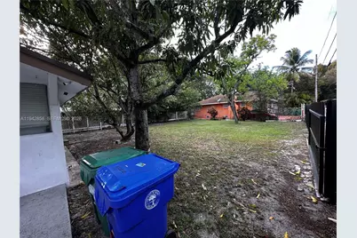 105 NW 31st St #1, Miami, FL 33127 - Photo 4