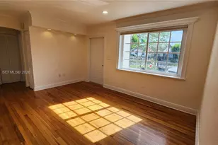 3965 NW 3rd St, Miami, FL 33126 - Photo 4