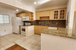 3965 NW 3rd St, Miami, FL 33126 - Photo 16