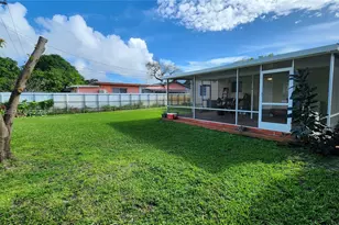 3965 NW 3rd St, Miami, FL 33126 - Photo 20