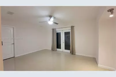 670 NE 179th Ter, Miami, FL 33162 - Photo 8