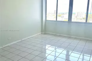 7441 Wayne Ave, Miami Beach, FL 33141 - Photo 4