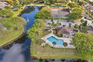 5149 E Lakes Dr, Deerfield Beach, FL 33064 - Photo 44