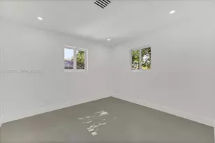 1110 NW 183rd St, Miami Gardens, FL 33169 - Photo 20