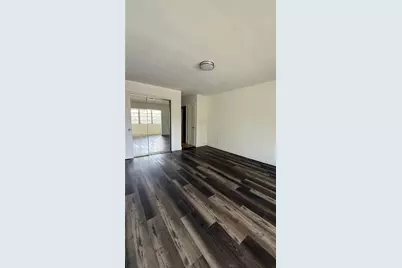 1400 NE 191st St #310, Miami, FL 33179 - Photo 4