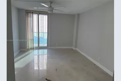 100 Bayview Dr #1611, Sunny Isles Beach, FL 33160 - Photo 4