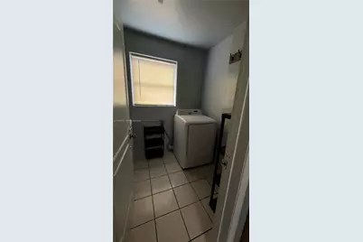 3731 NE 12th Ter, Pompano Beach, FL 33064 - Photo 4