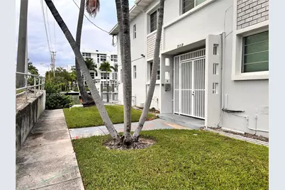 7207 Bay Dr #24, Miami Beach, FL 33141 - Photo 14