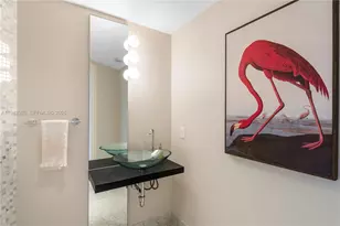 200 Biscayne Blvd Way, Miami, FL 33131 - Photo 12