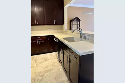 1400 NE 191st St #310, Miami, FL 33179 - Photo 2