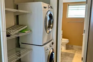 1400 NE 191st St, Miami, FL 33179 - Photo 8