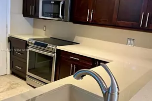 1400 NE 191st St, Miami, FL 33179 - Photo 1