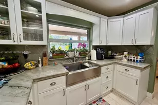 2725 SW 102nd Ave, Miami, FL 33165 - Photo 16