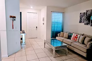 10918 W 33rd Way, Hialeah, FL 33018 - Photo 4