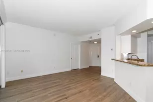 3215 NE 184th St, Aventura, FL 33160 - Photo 12