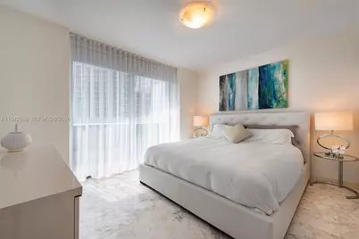 200 Biscayne Boulevard Way #502, Miami, FL 33131 - Photo 14