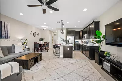 10103 Akenside Dr, Boca Raton, FL 33428 - Photo 2