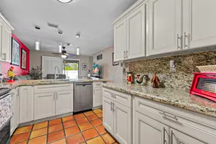 12806 SW 91st Ct, Miami, FL 33176 - Photo 10