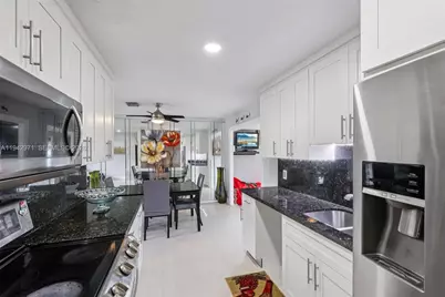 16832 NW 52nd Ave, Miami Gardens, FL 33055 - Photo 10