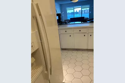 1150 NE 191st St #45, Miami, FL 33179 - Photo 8