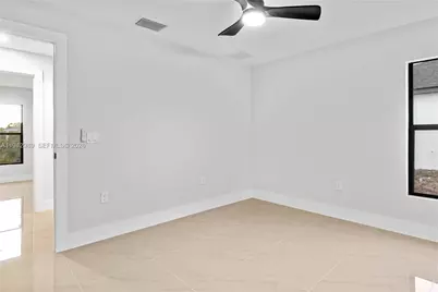 456 Mercedes Ct, Lehigh Acres, FL 33972 - Photo 26