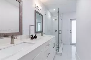 18555 SW 83rd Pl, Cutler Bay, FL 33157 - Photo 26