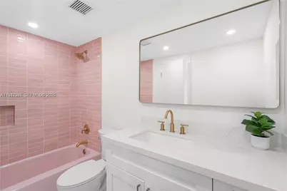 4400 Hillcrest Dr #314B, Hollywood, FL 33021 - Photo 12