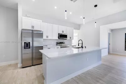 2709 58th St W, Lehigh Acres, FL 33971 - Photo 10