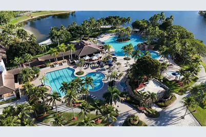 10710 NW 66th St #114, Doral, FL 33178 - Photo 32