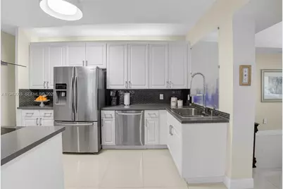 10710 NW 66th St #114, Doral, FL 33178 - Photo 10